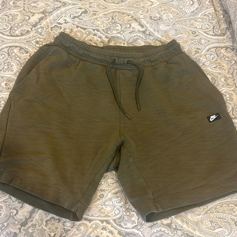 Nike cotton shorts - green - XL